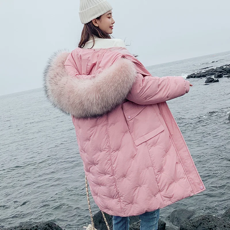 Women long parkas coat Winter Thicken warm big fur collar jacket coats Casual female winter outwear parkas coat plus size
Women long parkas coat Winter Thicken warm big fur collar jacket coats Casual female winter outwear parkas coat plus size