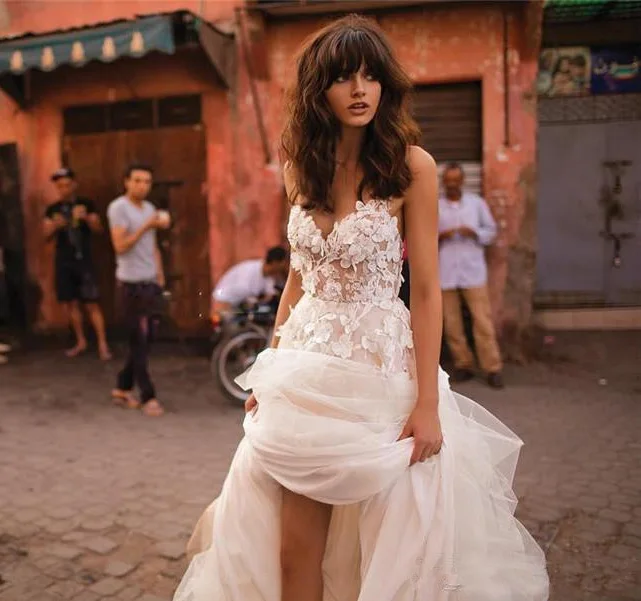 Backless Vestido De Noiva Muslim Wedding Dresses Ball Gown Sweetheart Tulle Lace Appliques Boho Wedding Gown Bridal Dress
Backless Vestido De Noiva Muslim Wedding Dresses Ball Gown Sweetheart Tulle Lace Appliques Boho Wedding Gown Bridal Dress