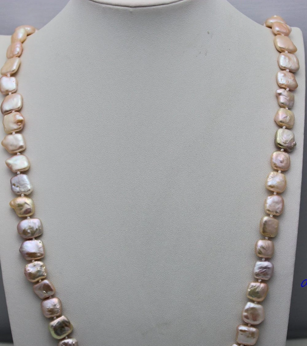 FREE SHIPPING>>>@@ > Natural color pink box Freshwater pearl Necklace 32" No metal "handmade"Beauty a(5.18)
FREE SHIPPING>>>@@ > Natural color pink box Freshwater pearl Necklace 32" No metal "handmade"Beauty a(5.18)