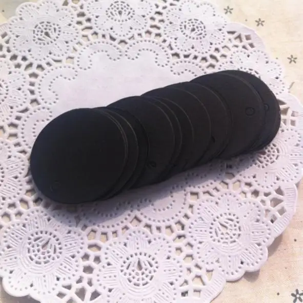 4 * 4 cm Lovely black round blank kraft paper tags jewelry price tags gift card tags with Hemp rope 1000 pcs/lot
4 * 4 cm Lovely black round blank kraft paper tags jewelry price tags gift card tags with Hemp rope 1000 pcs/lot