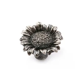 Chic sunflower pewter Kitchen Cabinet Knobs Drawer Dresser Pulls Handles Cupboard closet door knob Modern Furniture Hardware
Chic sunflower pewter Kitchen Cabinet Knobs Drawer Dresser Pulls Handles Cupboard closet door knob Modern Furniture Hardware