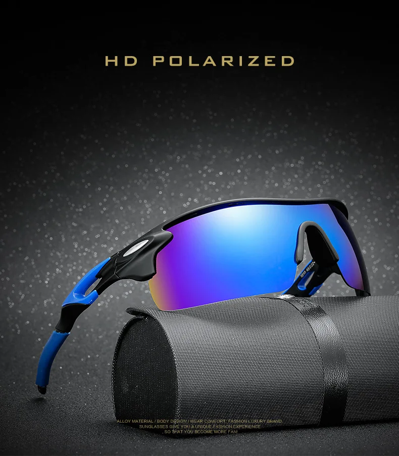 4400653068_1360999611