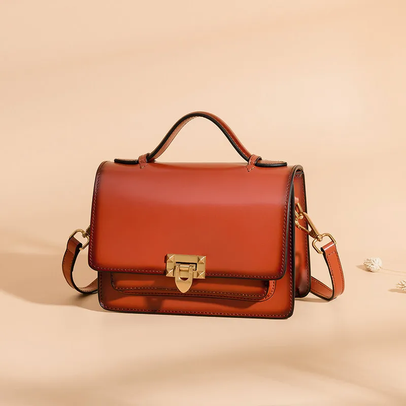 PASTE 8P3053 Female cowhide Totes Women Leather Shoulder bag Messenger Bags lady Satchel bag fashion Handbags Crossbody bags
PASTE 8P3053 Female cowhide Totes Women Leather Shoulder bag Messenger Bags lady Satchel bag fashion Handbags Crossbody bags