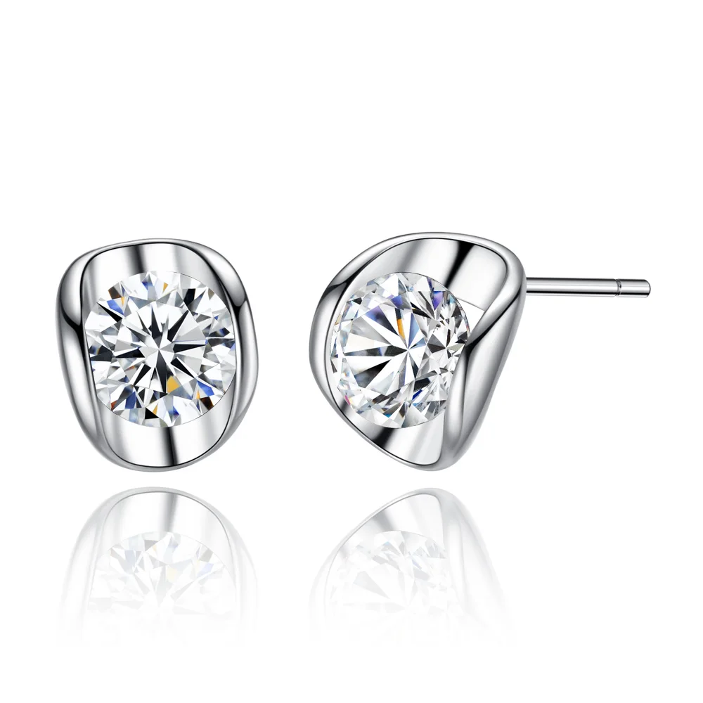 Luxury Women White Stud Earring With AAA Zircon Earrings For Women Fashion Jewelry Minimalist Metal Earrings B379
Luxury Women White Stud Earring With AAA Zircon Earrings For Women Fashion Jewelry Minimalist Metal Earrings B379