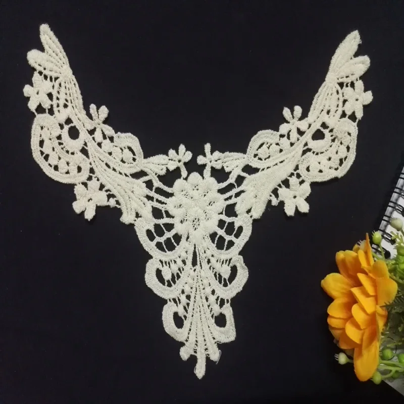 2 Pcs Lace Collar Beautiful Flower and Heart Venise Lace Applique Trim Lace Fabric Sewing Supplies Lace Neckline
2 Pcs Lace Collar Beautiful Flower and Heart Venise Lace Applique Trim Lace Fabric Sewing Supplies Lace Neckline