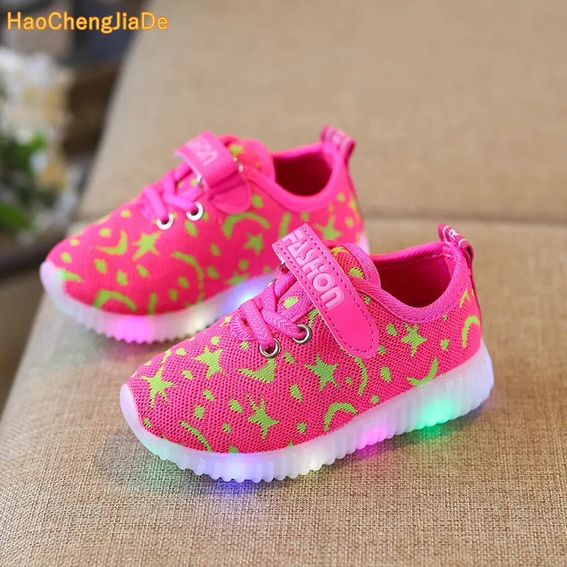 Kids LED Sneakers Breathable Children Sports Shoes For Baby Girls Boys Luminous Shoes with Light Size 21-30
Kids LED Sneakers Breathable Children Sports Shoes For Baby Girls Boys Luminous Shoes with Light Size 21-30