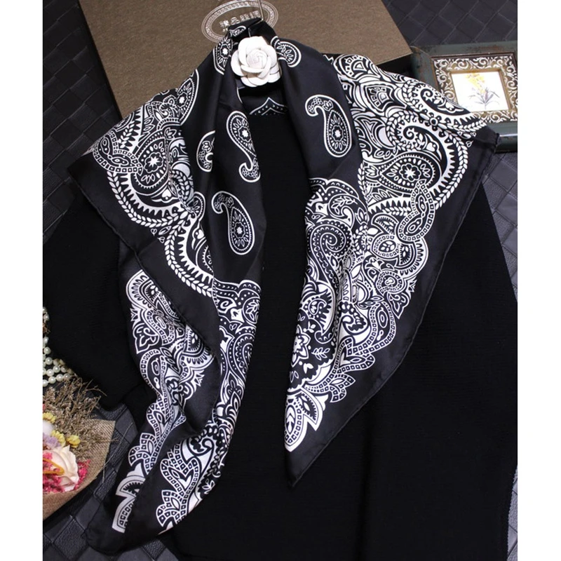 High Quality Paisley Prints 100% Silk Scarf Hijab Women Large Square Silk Scarfs Shawl Foulard 35" Luxury Hand Rolled Edges
High Quality Paisley Prints 100% Silk Scarf Hijab Women Large Square Silk Scarfs Shawl Foulard 35" Luxury Hand Rolled Edges