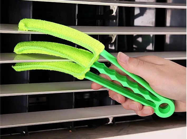 1PC Multifunctional Microfibre Shades Blinds Cleaner Brush Louvers Window Shades Air Conditioner Duster Clean Brush OK 0823
1PC Multifunctional Microfibre Shades Blinds Cleaner Brush Louvers Window Shades Air Conditioner Duster Clean Brush OK 0823