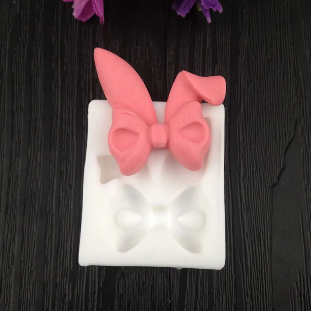 Lovely Bowknot Rabbit Ears Soft Silicone Mold Cake Topper Fondant Sugarcraft Candy Mold Home Baking Tools
Lovely Bowknot Rabbit Ears Soft Silicone Mold Cake Topper Fondant Sugarcraft Candy Mold Home Baking Tools