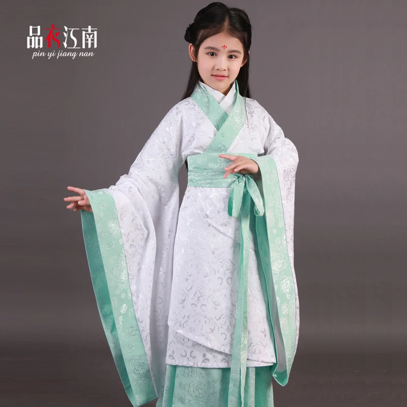 The new cotton baby girl children scholar to study ancient costume hanfu clothing performance stage
The new cotton baby girl children scholar to study ancient costume hanfu clothing performance stage