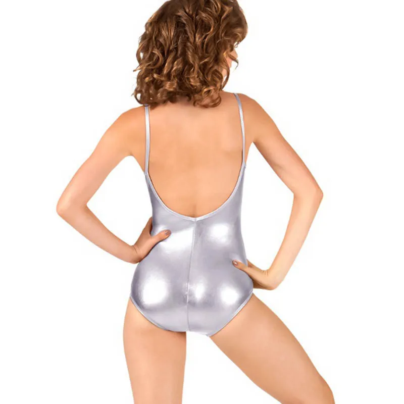 Women Shiny Metallic Spandex Dance Camisole Sleeveless Shoulder Straps Vest Top Ballet Clothes Costume Performance Clubwear Girl
Women Shiny Metallic Spandex Dance Camisole Sleeveless Shoulder Straps Vest Top Ballet Clothes Costume Performance Clubwear Girl