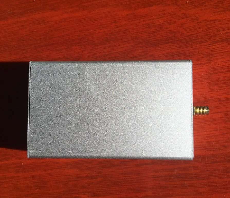 Noise signal generator noise source simple spectrum tracking source Gaussian white noise generator
Noise signal generator noise source simple spectrum tracking source Gaussian white noise generator