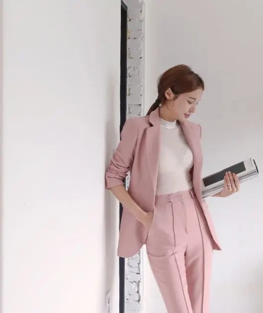 spring new Korean version of a small suit set of nine wide leg pants fashion casual casual woman
spring new Korean version of a small suit set of nine wide leg pants fashion casual casual woman