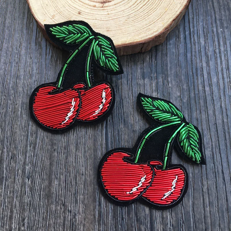 Indian silk red cherry pin wire Lovely upscale DIY hand embroidery Indian silk brooch buiter
Indian silk red cherry pin wire Lovely upscale DIY hand embroidery Indian silk brooch buiter