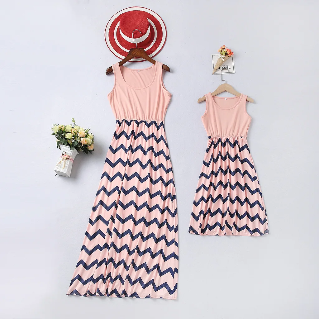 Striped Matching Mother and Daughter Vest Dresses Mommy and Me Clothes Family Matching Outfits Look Mom Mum and Baby Girls Dress
Striped Matching Mother and Daughter Vest Dresses Mommy and Me Clothes Family Matching Outfits Look Mom Mum and Baby Girls Dress