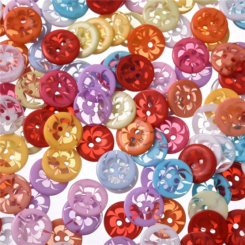 Hot 200 PCS Flower 2 Holes Knopf Mixed Color Resin Sewing Buttons 14mm DIY Accessories Clothing Decoration
Hot 200 PCS Flower 2 Holes Knopf Mixed Color Resin Sewing Buttons 14mm DIY Accessories Clothing Decoration