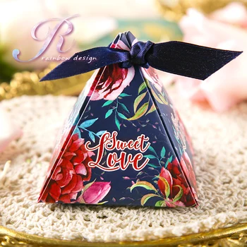 2018 new hot flower printing wedding candy boxes 7.2*7.2*7.2cm wedding event party supplies triangular pyramid style candy box
2018 new hot flower printing wedding candy boxes 7.2*7.2*7.2cm wedding event party supplies triangular pyramid style candy box