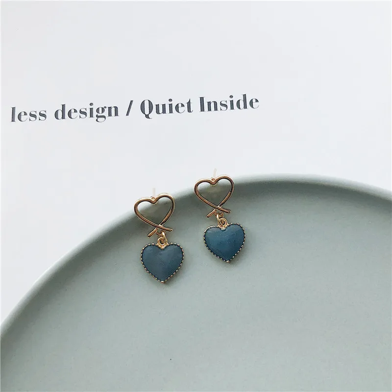 Modern Women's Earrings 2019 Retro Drop Glaze Heart-shaped Earrings Simple Geometric Earrings For Women Accessories Weddings
Modern Women's Earrings 2019 Retro Drop Glaze Heart-shaped Earrings Simple Geometric Earrings For Women Accessories Weddings