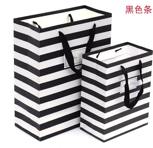 26x32x12cm Stripe Simplicity Design Ribbon Handle Paper Gift Bag Shopping Daily Pounch
26x32x12cm Stripe Simplicity Design Ribbon Handle Paper Gift Bag Shopping Daily Pounch