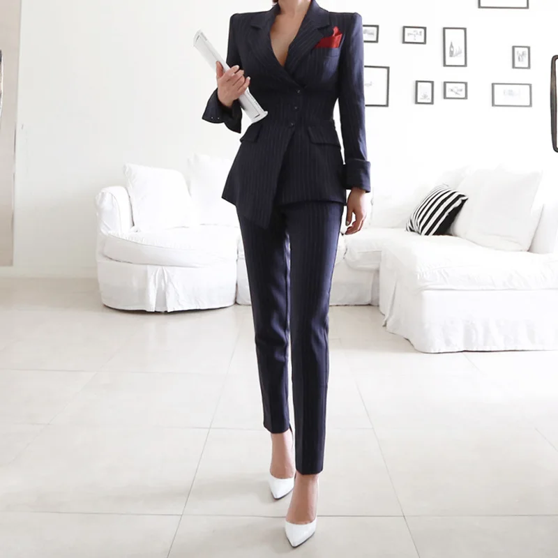Suit female 2019 spring and autumn new women's fashion striped slim single-breasted small suit jacket casual trousers two-piece
Suit female 2019 spring and autumn new women's fashion striped slim single-breasted small suit jacket casual trousers two-piece