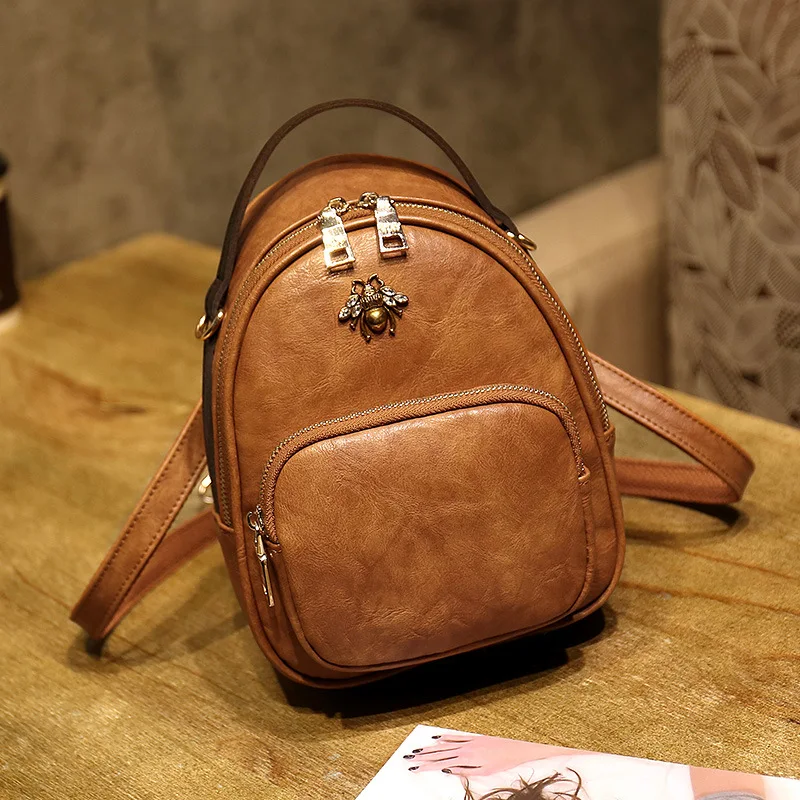 New 2019 women leather bag small Shoulder bags female backpack Beautiful bee backpack brand women's bag mochila feminina
New 2019 women leather bag small Shoulder bags female backpack Beautiful bee backpack brand women's bag mochila feminina