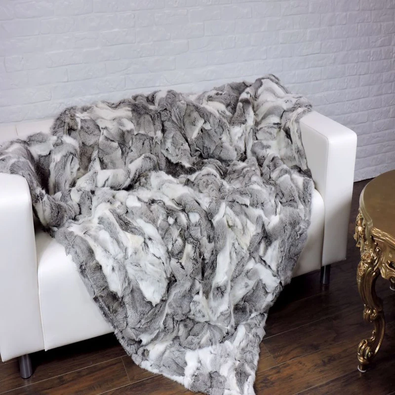 2018 Natural Rabbit Fur Rug Real Fur Blanket Fur Floor Mat Decorative Blankets Genuine Rugs and Carpets For Living Room Carpet
2018 Natural Rabbit Fur Rug Real Fur Blanket Fur Floor Mat Decorative Blankets Genuine Rugs and Carpets For Living Room Carpet