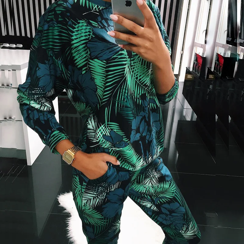 2019 Spring Floral print Tracksuit set women Autumn Animals Plant Print Two Piece Sets long sleeve hoodies Sweatshirt 2Pcs sets
2019 Spring Floral print Tracksuit set women Autumn Animals Plant Print Two Piece Sets long sleeve hoodies Sweatshirt 2Pcs sets