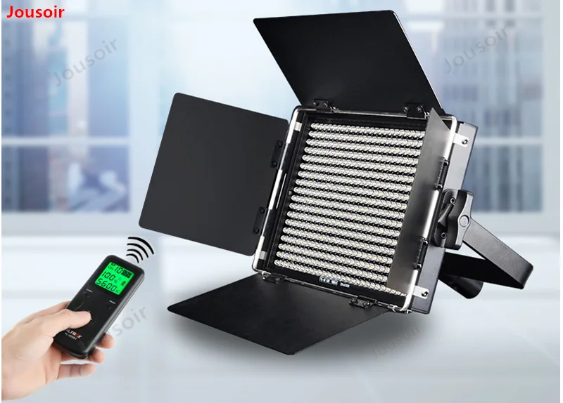 VL-40B Lighting Studio Lamp photography like LED video indoor lights outside the shooting lamp CD50 T03
VL-40B Lighting Studio Lamp photography like LED video indoor lights outside the shooting lamp CD50 T03