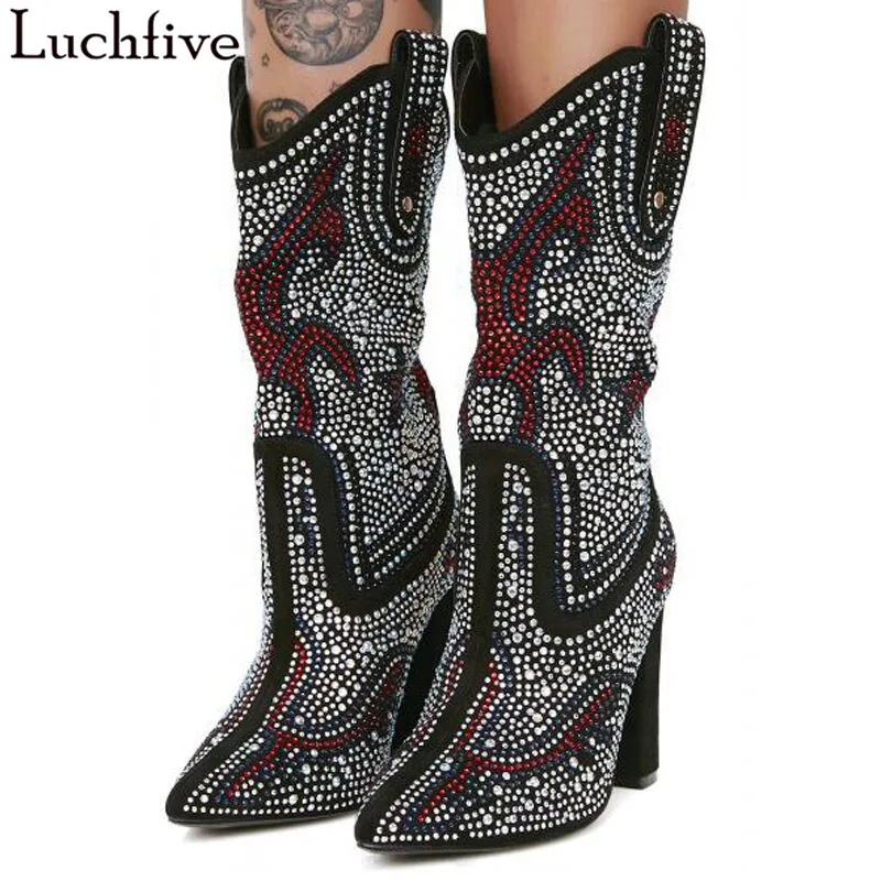 Luchfive Rhinestone Decor Boots For Women Special Totem Pointed Toe Chunky High Heel Runway Shoes Women 2019 Spring Botas Mujer 
Luchfive Rhinestone Decor Boots For Women Special Totem Pointed Toe Chunky High Heel Runway Shoes Women 2019 Spring Botas Mujer