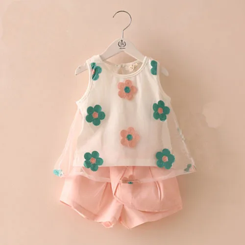 Summer Baby Girls Cotton Short T-shirts And Shorts Girls Flora Solid Color Clothing Sets Fashion Two-piece Suit 4720
Summer Baby Girls Cotton Short T-shirts And Shorts Girls Flora Solid Color Clothing Sets Fashion Two-piece Suit 4720