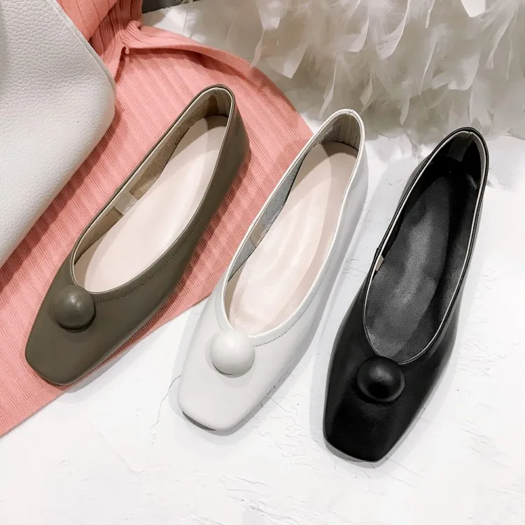 GPOKHDS 2019 women flats soft Cow leather autumn spring slip on brown color Rome style square toe female ballet flats size 34-43
GPOKHDS 2019 women flats soft Cow leather autumn spring slip on brown color Rome style square toe female ballet flats size 34-43