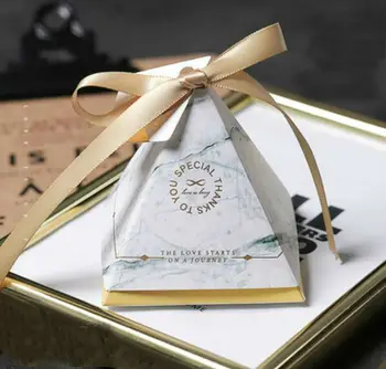 100pcs New Marble Style Triangular Pyramid Wedding Favors Candy Box Party Supplies Thanks Gift Box Chocolate Box Bomboniera
100pcs New Marble Style Triangular Pyramid Wedding Favors Candy Box Party Supplies Thanks Gift Box Chocolate Box Bomboniera