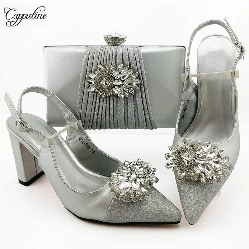 High class silver party high heel sandal with bag nice pointed toe shoes and purse for evening party QSL101 heel height 9cm
High class silver party high heel sandal with bag nice pointed toe shoes and purse for evening party QSL101 heel height 9cm