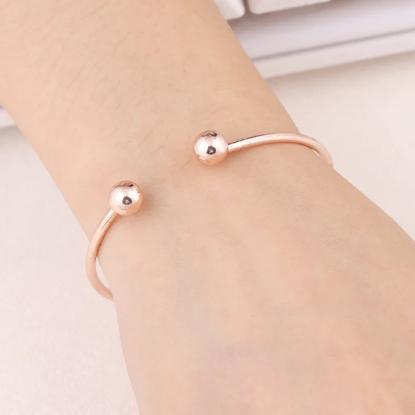 Hot Sale Simple Cuff Bracelet Gold-Color Bangle Bracelet For Women Silver Color Metal Bracelet Fashion Jewelry SP-94
Hot Sale Simple Cuff Bracelet Gold-Color Bangle Bracelet For Women Silver Color Metal Bracelet Fashion Jewelry SP-94