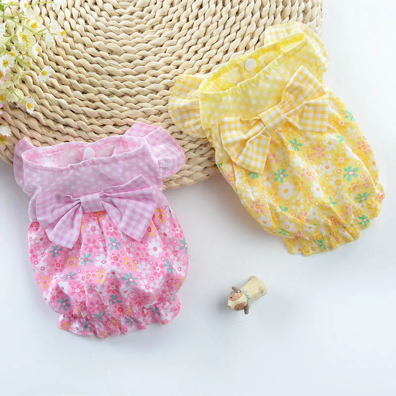 Summer Pet Cat Dress Puppy Chihuahua Dog Dress New Arrival Bow Tie Pet Clothes Floral Print Dog Dresses For Small Dogs Yorkshire
Summer Pet Cat Dress Puppy Chihuahua Dog Dress New Arrival Bow Tie Pet Clothes Floral Print Dog Dresses For Small Dogs Yorkshire