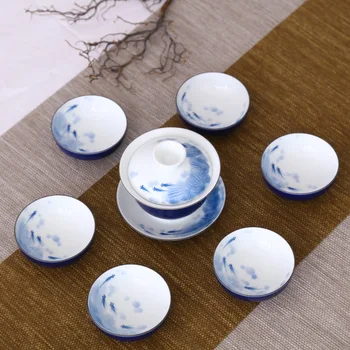 1 gaiwan + six tea cups handpainted porcelain cup of tea blue glaze under glazed colorful tureen Chinese kungfu teacup set new
1 gaiwan + six tea cups handpainted porcelain cup of tea blue glaze under glazed colorful tureen Chinese kungfu teacup set new