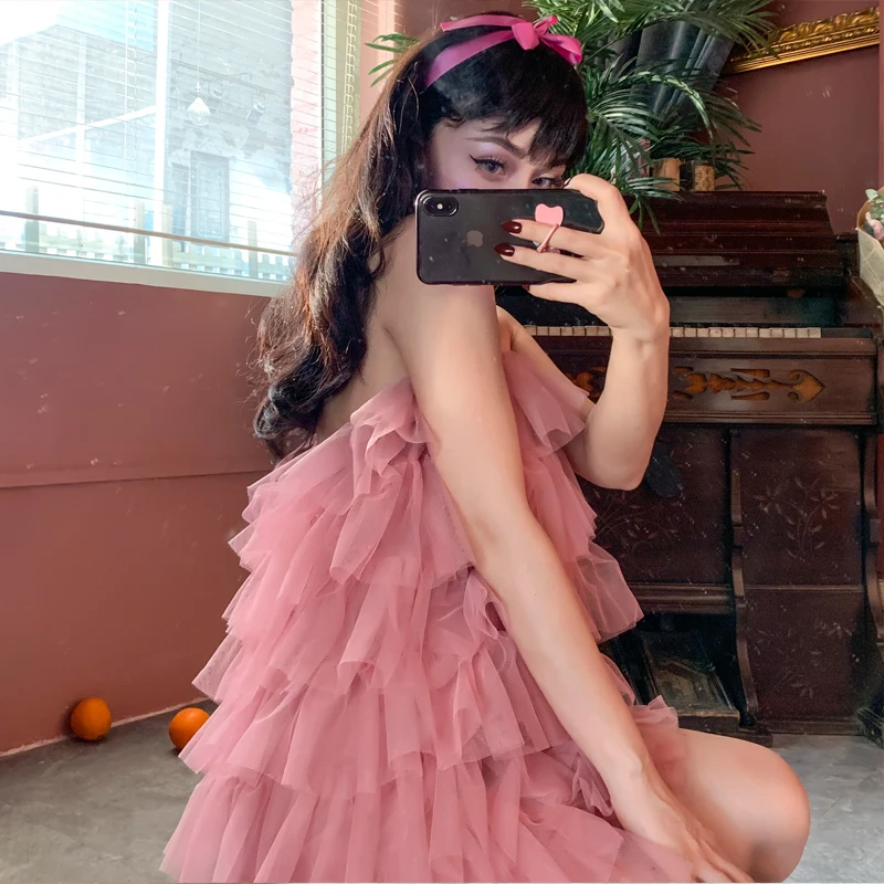 Pink Layer Cake Dresses Wrapped with Chest Dresses and Fairy Women Dress 2019 Mesh Ball Gown Above Knee, Mini Summer Dress
Pink Layer Cake Dresses Wrapped with Chest Dresses and Fairy Women Dress 2019 Mesh Ball Gown Above Knee, Mini Summer Dress