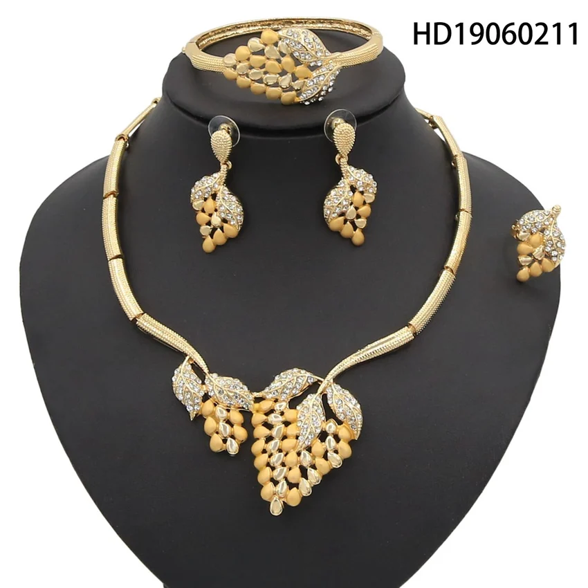 Yulaili African Bridal Wedding Jewelry Leaf Fruit Crystal Gold Gold-color Silver Necklaces Earrings Fashion Jewelry Sets
Yulaili African Bridal Wedding Jewelry Leaf Fruit Crystal Gold Gold-color Silver Necklaces Earrings Fashion Jewelry Sets