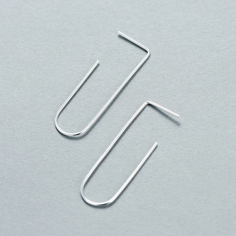 New design 925 sterling silver paper earrings female minimalist earrings simple and long earrings for women
New design 925 sterling silver paper earrings female minimalist earrings simple and long earrings for women