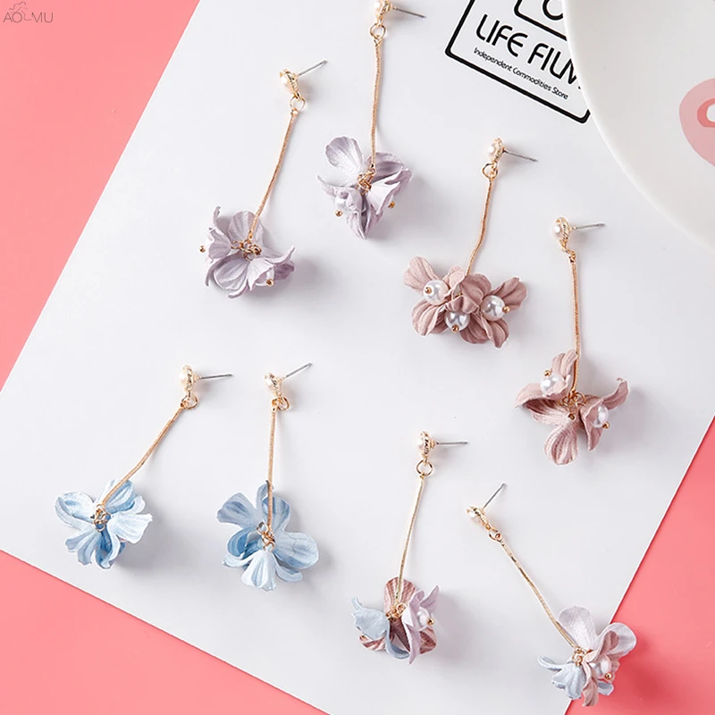 AOMU Korea Pink Blue Fabric Cloth Flowers Simulated Pearl Beads Simple Long Drop Dangle Earrings For Women Wedding Brides maids
AOMU Korea Pink Blue Fabric Cloth Flowers Simulated Pearl Beads Simple Long Drop Dangle Earrings For Women Wedding Brides maids