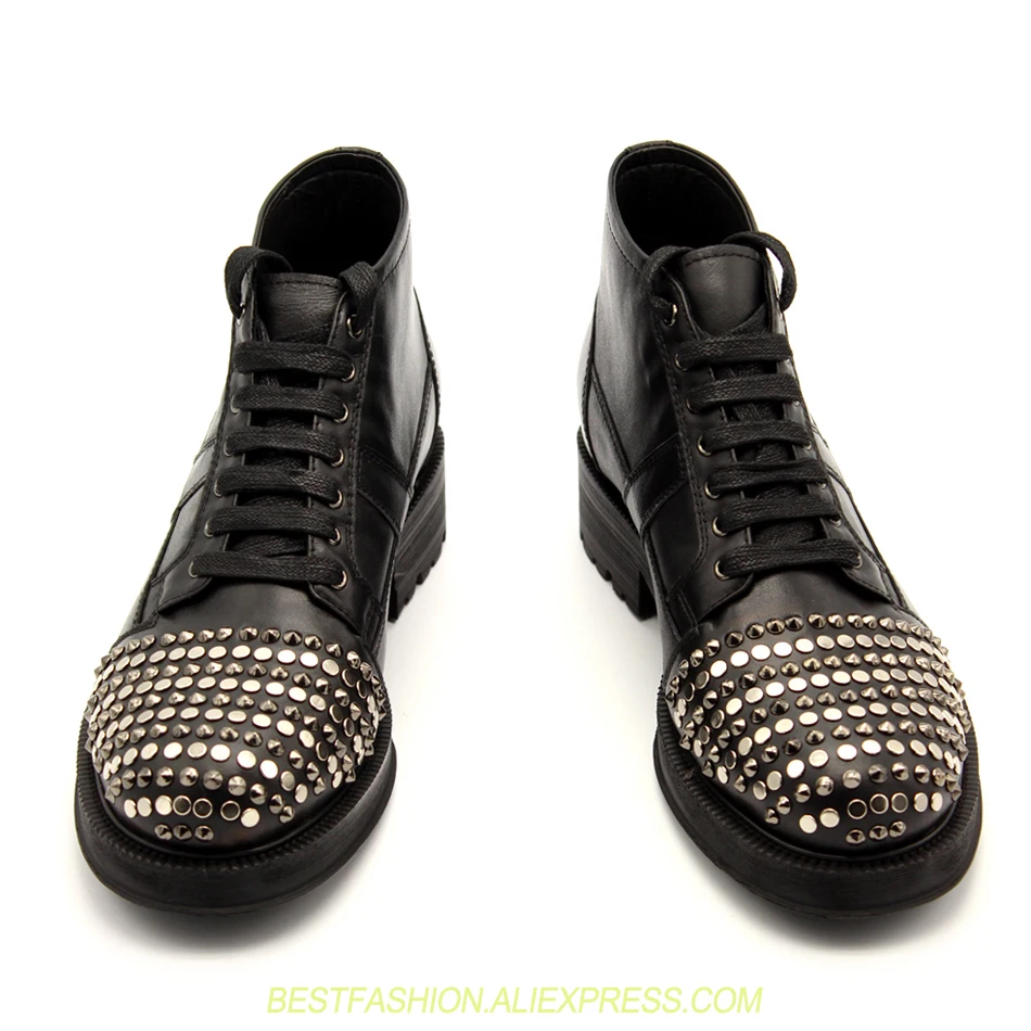 Thick bottom cool rivets toe short ankle boots black handmade genuine leather motocycle boots
Thick bottom cool rivets toe short ankle boots black handmade genuine leather motocycle boots
