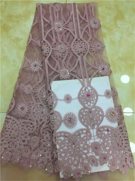 white color High Quality French Lace Fabrics For Women Wedding 2019 Latest African French Lace Fabric 6 Colours
white color High Quality French Lace Fabrics For Women Wedding 2019 Latest African French Lace Fabric 6 Colours