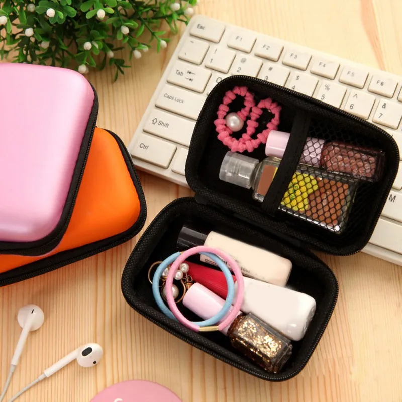 Universal Earphone Storage Bag Data Cable Storage Bag EVA Material Large Capacity Solid Color Earphone Storage Bag
Universal Earphone Storage Bag Data Cable Storage Bag EVA Material Large Capacity Solid Color Earphone Storage Bag