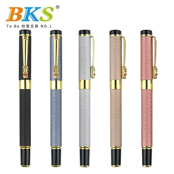 BKS leading pen clip signature pen baozhu pen simple atmospheric neutral pen metal band 1 laser logo1 gift box
BKS leading pen clip signature pen baozhu pen simple atmospheric neutral pen metal band 1 laser logo1 gift box