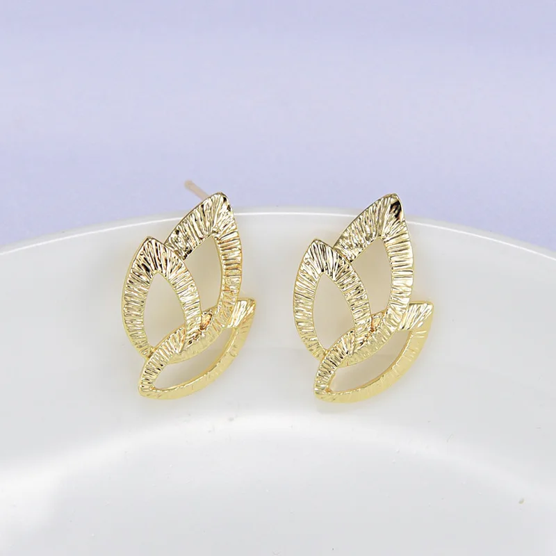 (187) 6PCS 22x14MM 24K Gold Color Brass Three Leaves Stud Earrings High Quality Diy Jewelry Findings Accessories
(187) 6PCS 22x14MM 24K Gold Color Brass Three Leaves Stud Earrings High Quality Diy Jewelry Findings Accessories