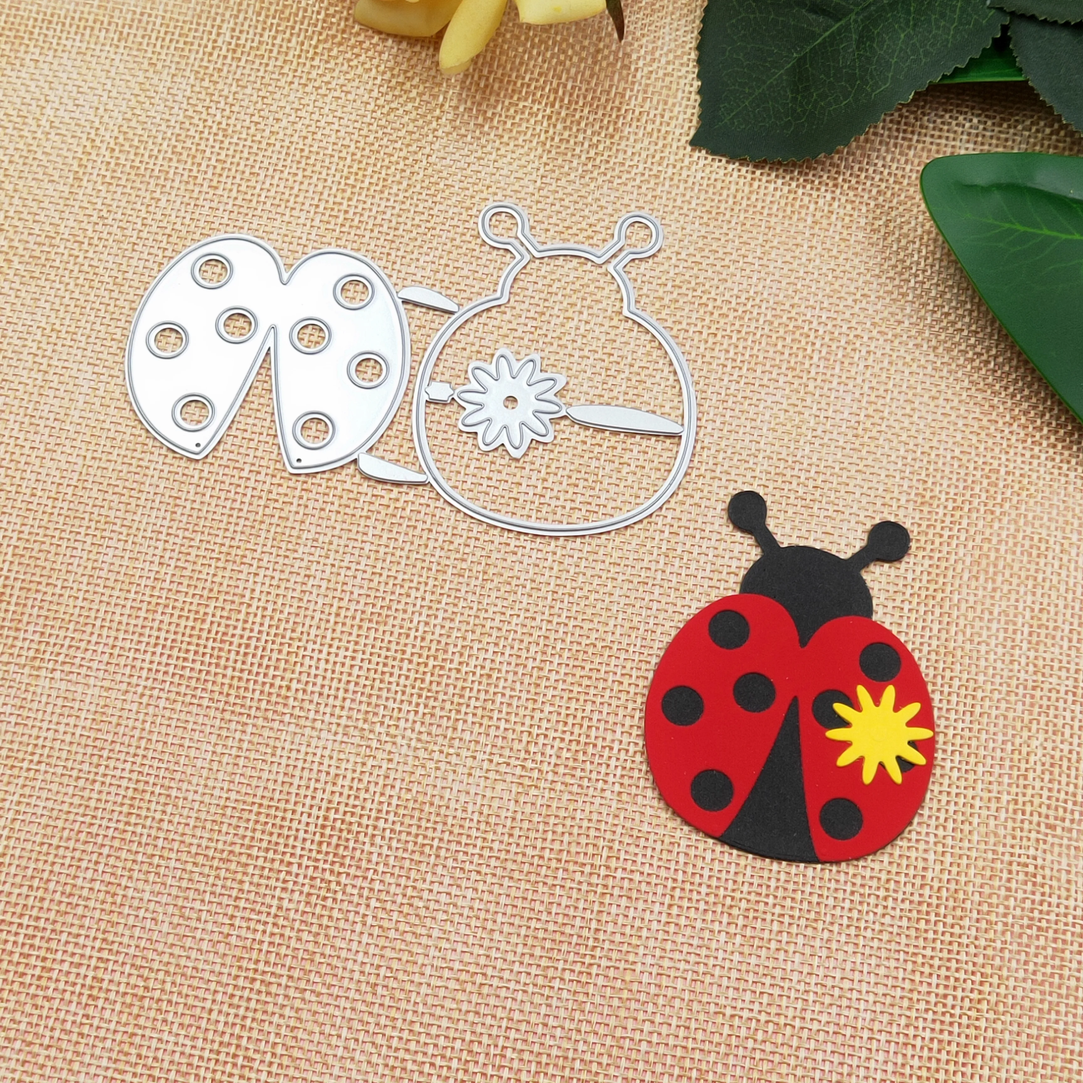 Ladybird metal cutting die DIY scrapbook for album, greeting card paper card decoration craft embossing die
Ladybird metal cutting die DIY scrapbook for album, greeting card paper card decoration craft embossing die