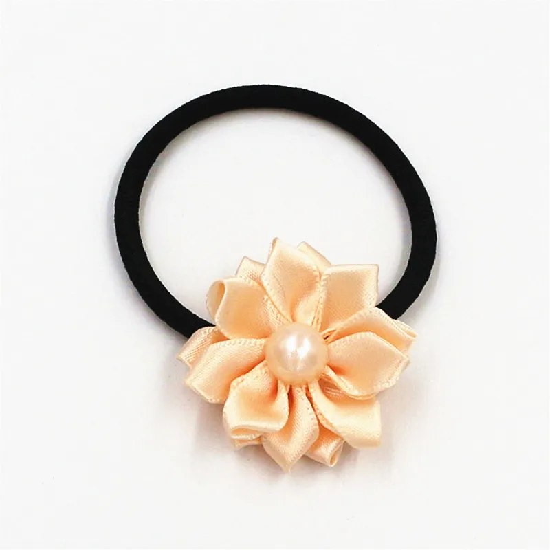 1pcs Hot Sale 2018 New Cute Pearl flower Elastics Hair Holders Bands Fashion Candy Rubber Bands Headwear Girl Hair Accessories 1pcs Hot Sale 2018 New Cute Pearl flower Elastics Hair Holders Bands Fashion Candy Rubber Bands Headwear Girl Hair Accessories
