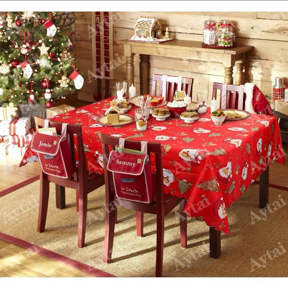 Christmas tablecloth (1)