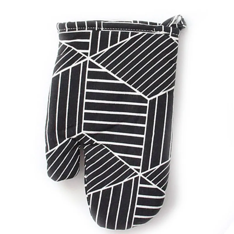 Thickened Cartoon Oven Gloves Insulated Mitt Padded Baking Mitten Heat Insulation Pot Holder Microondas Kitchen Tools
Thickened Cartoon Oven Gloves Insulated Mitt Padded Baking Mitten Heat Insulation Pot Holder Microondas Kitchen Tools