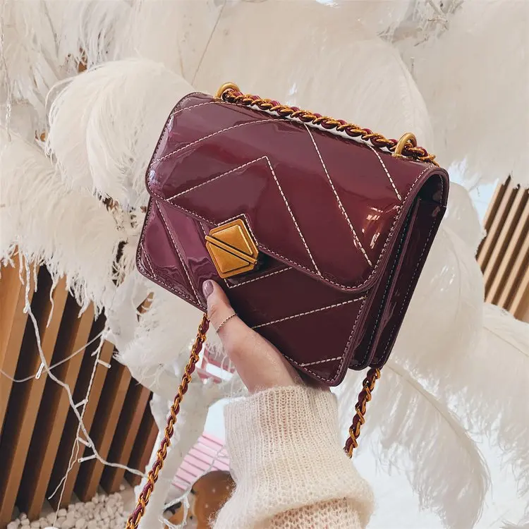 Brand Leather Female Shoulder Bag Casual Flap Crossbody Bags 2019 High Quality Female Small Square Bag New Women Chain Bag
Brand Leather Female Shoulder Bag Casual Flap Crossbody Bags 2019 High Quality Female Small Square Bag New Women Chain Bag